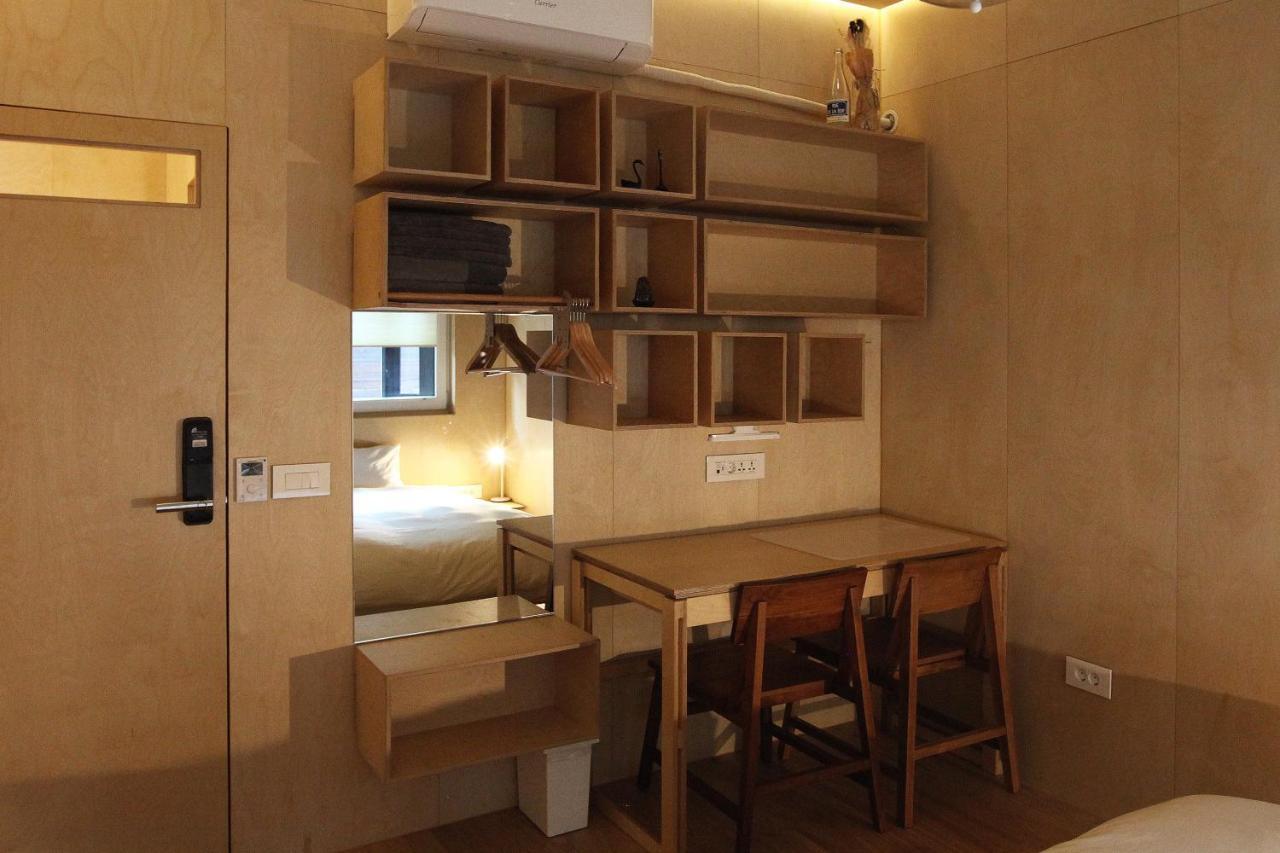 Entire Apartment Or Single Rooms In Homegarden Park Near Camp Humprehys Pyeongtaek Ngoại thất bức ảnh